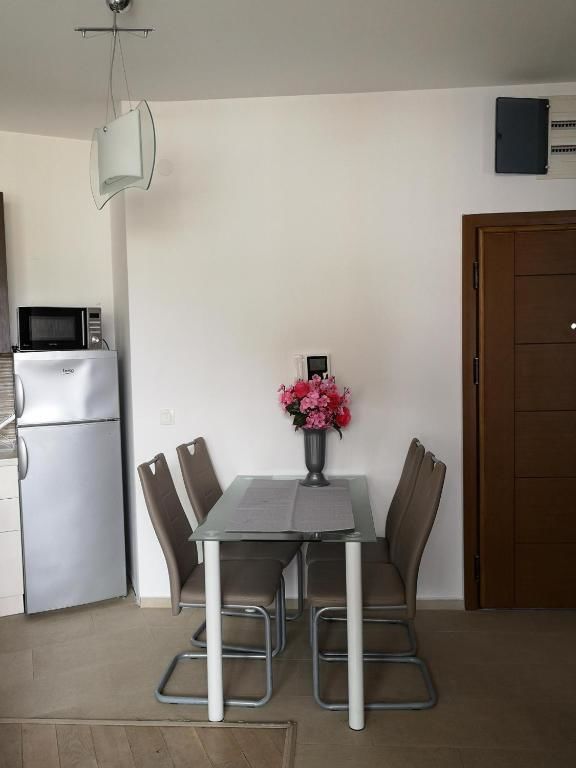 Апартаменты Sunset Apartments Rafailovici Рафаиловичи