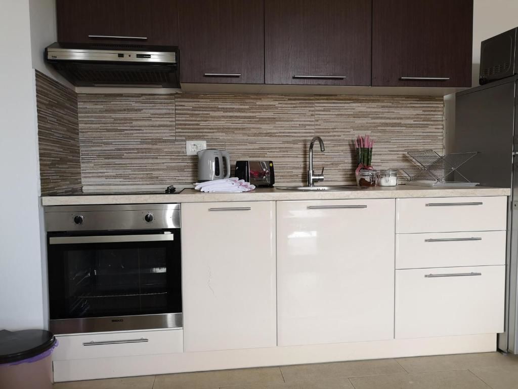 Апартаменты Sunset Apartments Rafailovici Рафаиловичи
